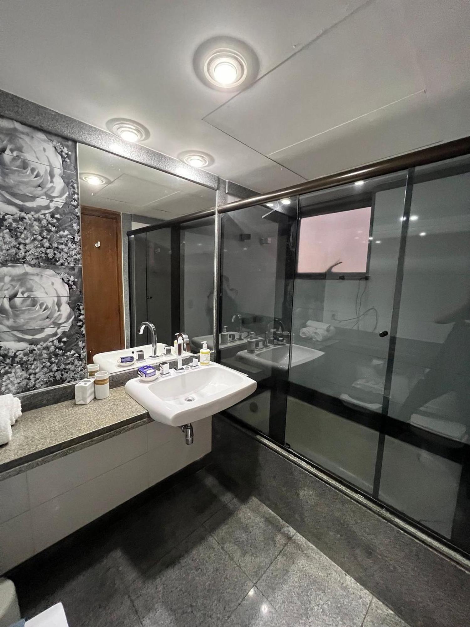Flat Ipanema - Vieira Souto 500 Apartment Rio de Janeiro Exterior photo